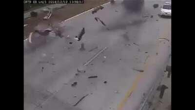 Texas, USA: car DISINTEGRATED by wrong way driver, truly brutal.