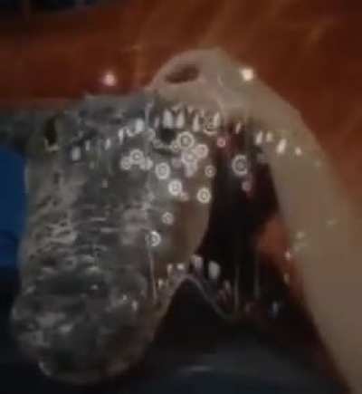 GETOUTOFMYHEAD (Earrape warning) 