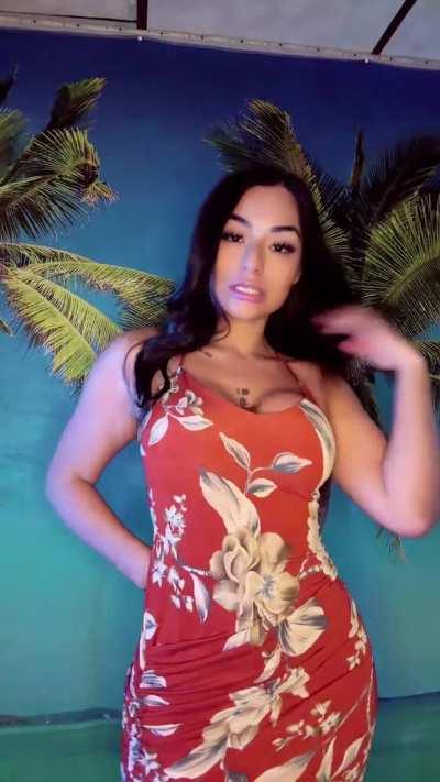 Salvadorian baddie 🥴