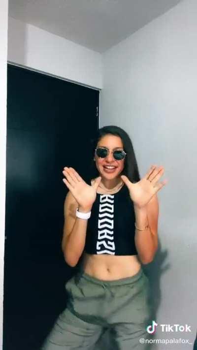 Que rico lo mueves norma palafox 🤤😛