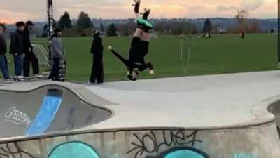 flips on roller skates