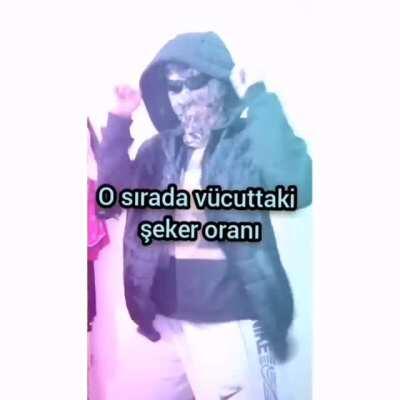 Abla onlar küçük kalmış