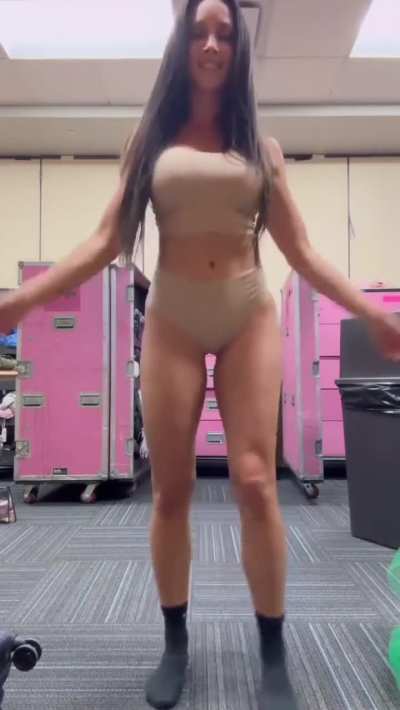 If you were a wwe superstar, which women’s wrestler would peg you secretly backstage during a show? 