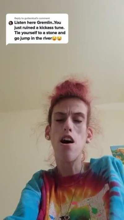 itslaurenduh94 on TikTok has some serious talent. I recommend you all to go watch her videos she’s fantastic!