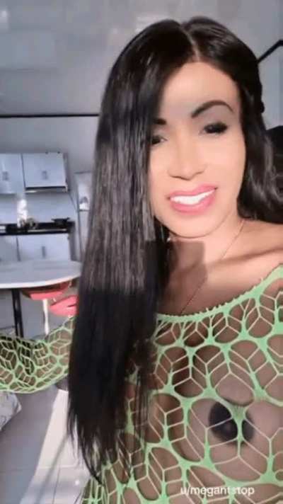 Give me a good blowjob...