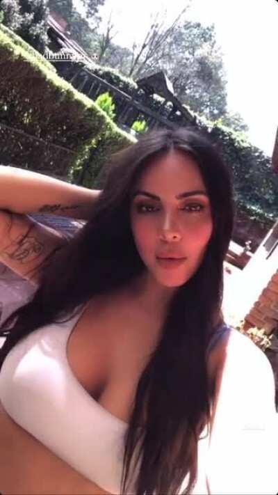 Jimena 👀👀👀👀👅