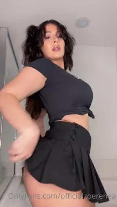 Just imagine your face in that ass!