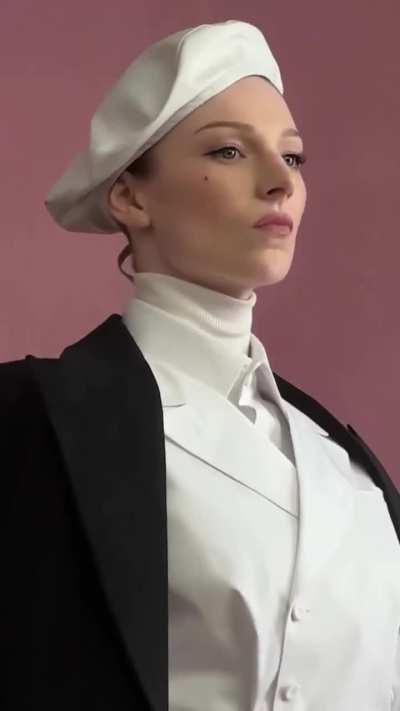 Hunter Schafer behind the scenes taking photos for Interview Mag during MetGala2025 in New York.