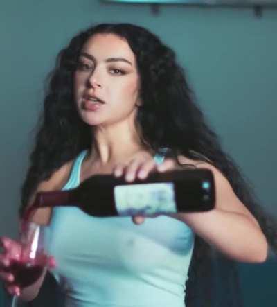 Charli XCX