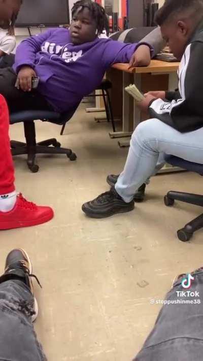 nigga spreading anotha nigga bread😭