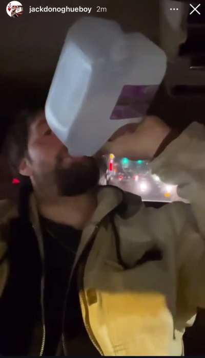 Jack off the blow driving and  staying hydrated!!