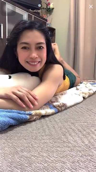 Filipina live feet @selenaako3