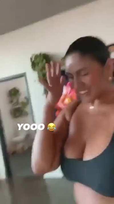 Hot Girl Summer! - off @lateciat IG story