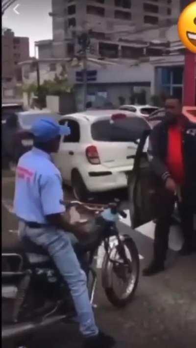 C mamo el viejo jaja 