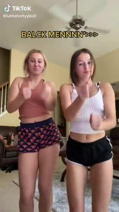 Black Men ONLY For These Cuties👸🏼👸🏻