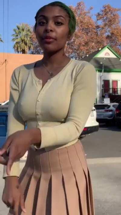 👀 Respectfully looking 🍒