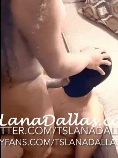 Damn! Lana Dallas🇺🇲 is really one in a billion!