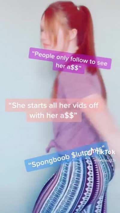 Stunning redhead 😍