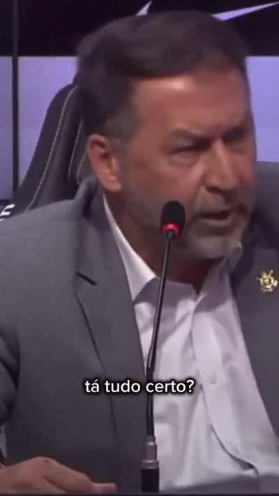 Mais um episódio de The Office de Itaquera pra vocês