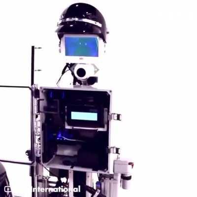 Meet the police robot going out of his way to make traffic stops safer