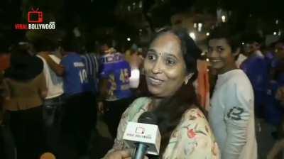 Yeah MI got bundled for 125 because Pandya is their captain.