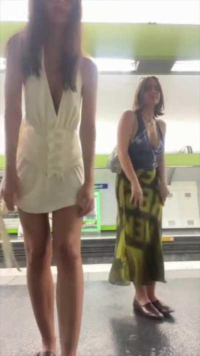 Emily in a loose dress [Quickly deleted TikTok Jul 6]