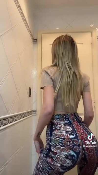 Bounces so much can’t even tell if it’s on beat