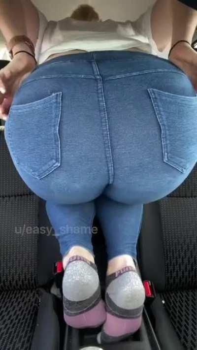 do you like my mom jeans?