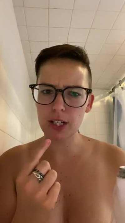 Blind beer tasting! No clue what it is until after I drink it🥳😍