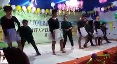 Oh baby, Move it Move it.