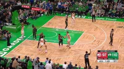 [Highlight] Marcus Smart makes a big defensive stop late in the game