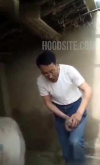 To tranquilize a piggy