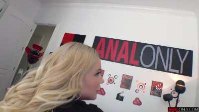 Savannah Bond is an anal-only slut 8: sitting down on Mike's dick and giving him a sexy anal lapdance