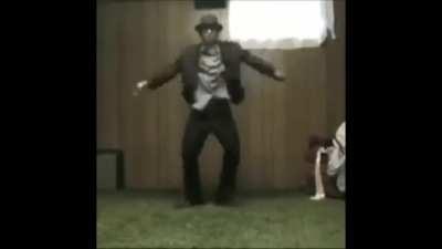 Tho moldy his dance moves are clean.