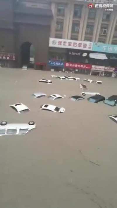 Flash floods from unprecedent rainfall (Henan, China - 21 Jul, 2021)