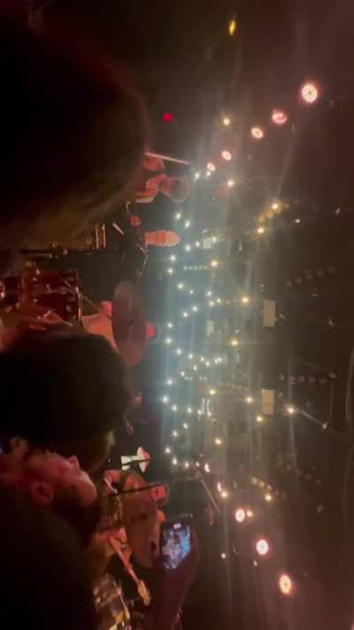 Enjoy some rarities from Saturdays show ;)