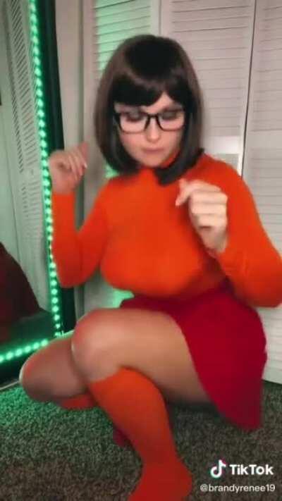 Thirsty Velma likes cosplay too.