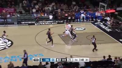 [Highlight] Kevin Durant with a blatant block in the back