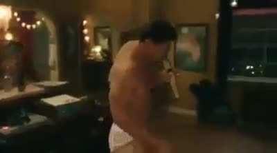 Damn Zhong Xina has great voice