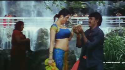 Meenakshi (Pinky Sarkar) hot navel oil massage by raghava lawrence