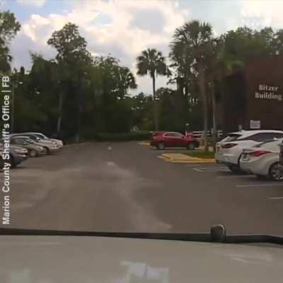 Cop on his way home gets flagged down by mother whose baby doesn't have a pulse