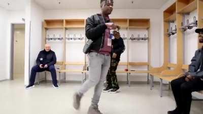 Road Runners 🏃‍♂️🏃‍♀️