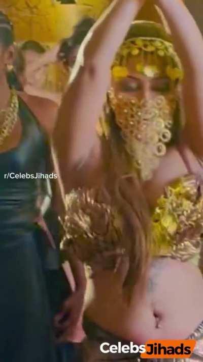 What position would you chose to fuck this Arabian hot stripper?  🥵🔥