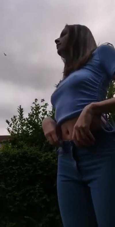 I like having sex outside, want to try it out? 😋💕