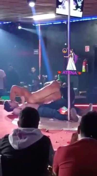 Having fun with sparkling wine 2.0 (Nudity)