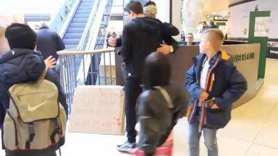 Guy wrote a message: 