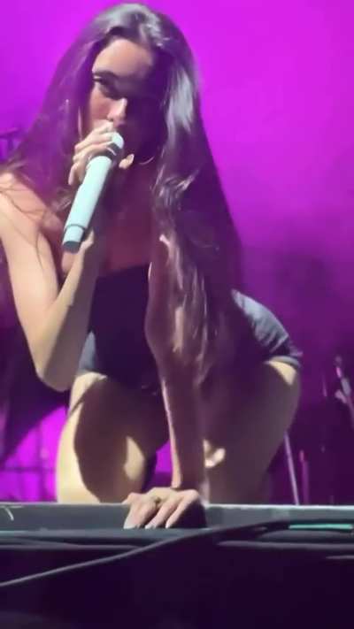 Always knows how to put on a great show 🥵