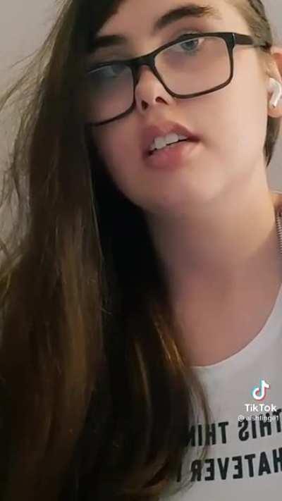 I wouldn’t wanna mess with this girl 🤕