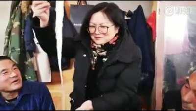 WCGW if i slurp the noodles too fast.