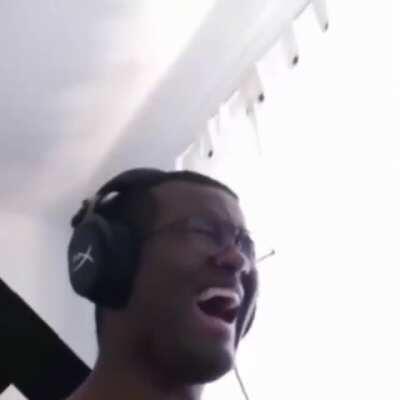 Timi cuando ve el reddit